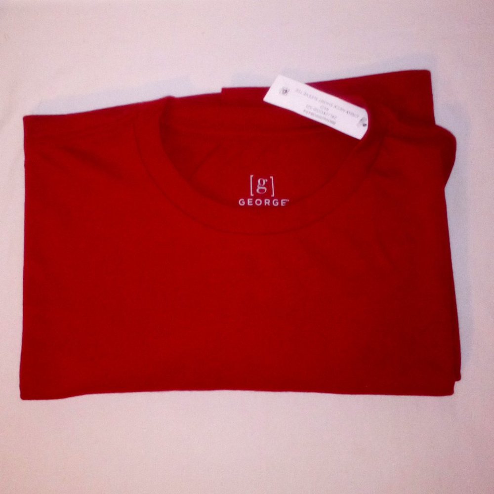 Men's Crewneck Short Sleeve T-Shirt:  Never Used!!